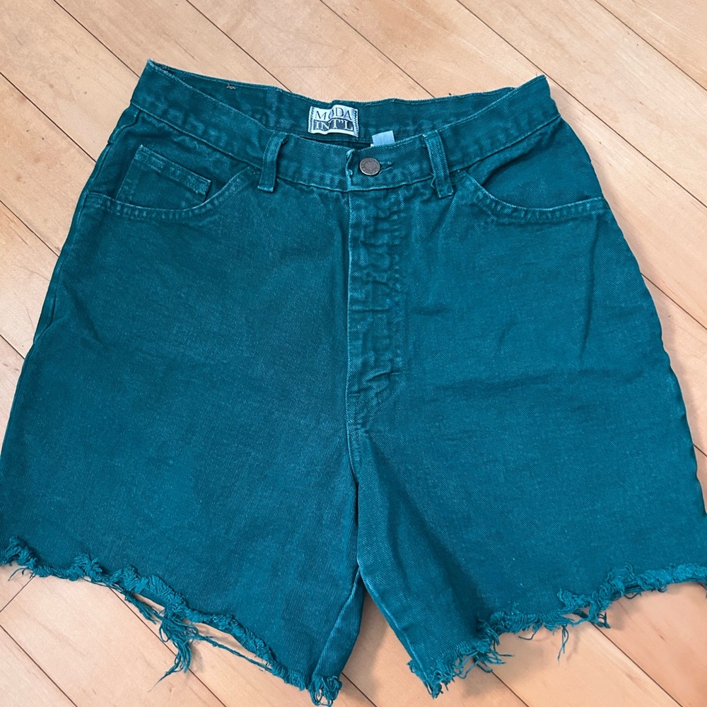Vintage MODA INT’L Emerald Green High-Waisted Denim Shorts